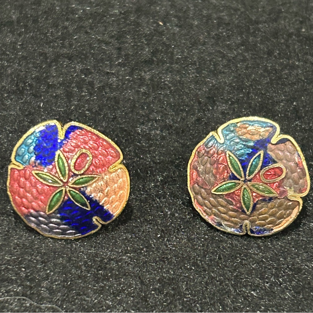 VINTAGE Sand Dollar Cloisonné Earrings